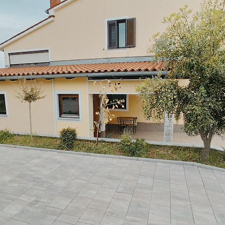 شقة أنكاران  في Apartma Montemoro المظهر الخارجي الصورة