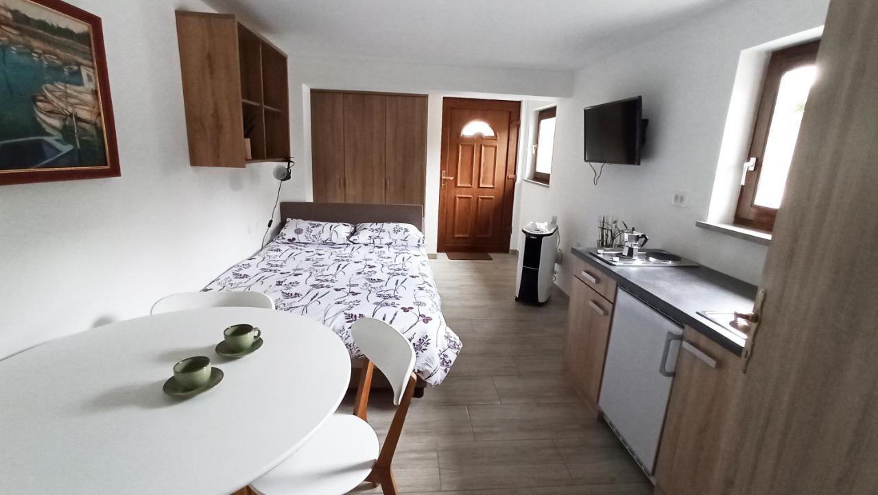 شقة أنكاران  في Apartma Montemoro المظهر الخارجي الصورة